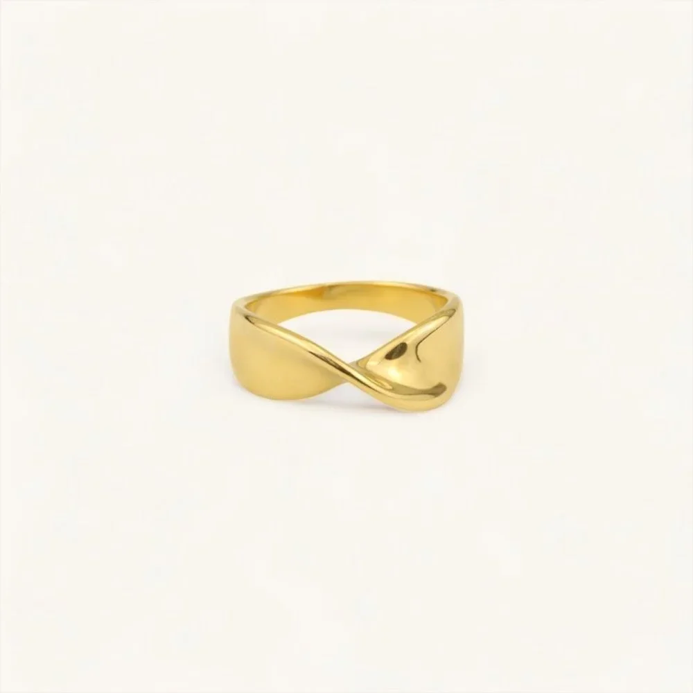 Ana Luisa Style ELIORA Gold Twist Ribbon Band Ring - Picture 3 of 4